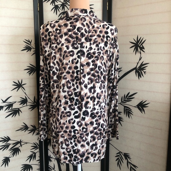 BIG DART Long Sleeve Button Front Shirt Top Size XL Leopard Print Brown Tan NWOT - Picture 5 of 16